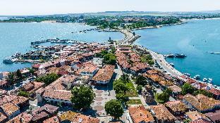 castro mesembria boutique hotel