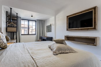 castro mesembria boutique hotel