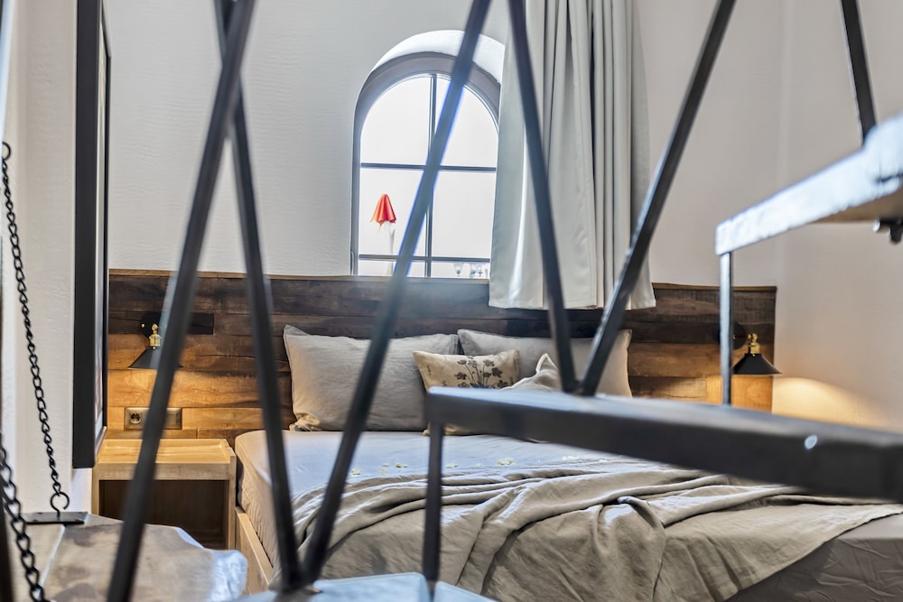 castro mesembria boutique hotel