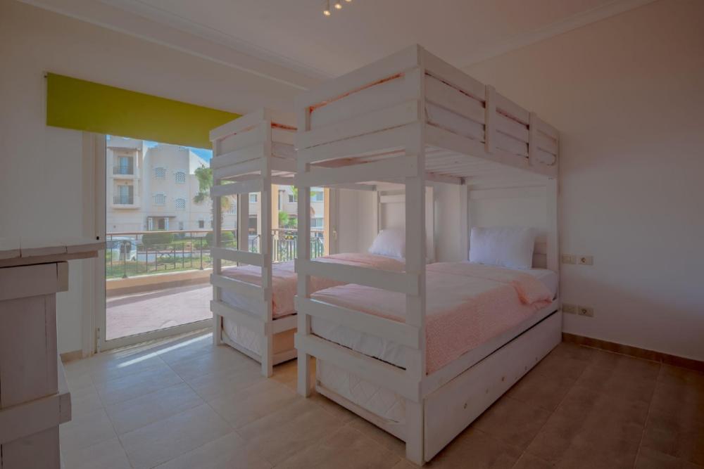 vesta luxury apt iii 2br golf