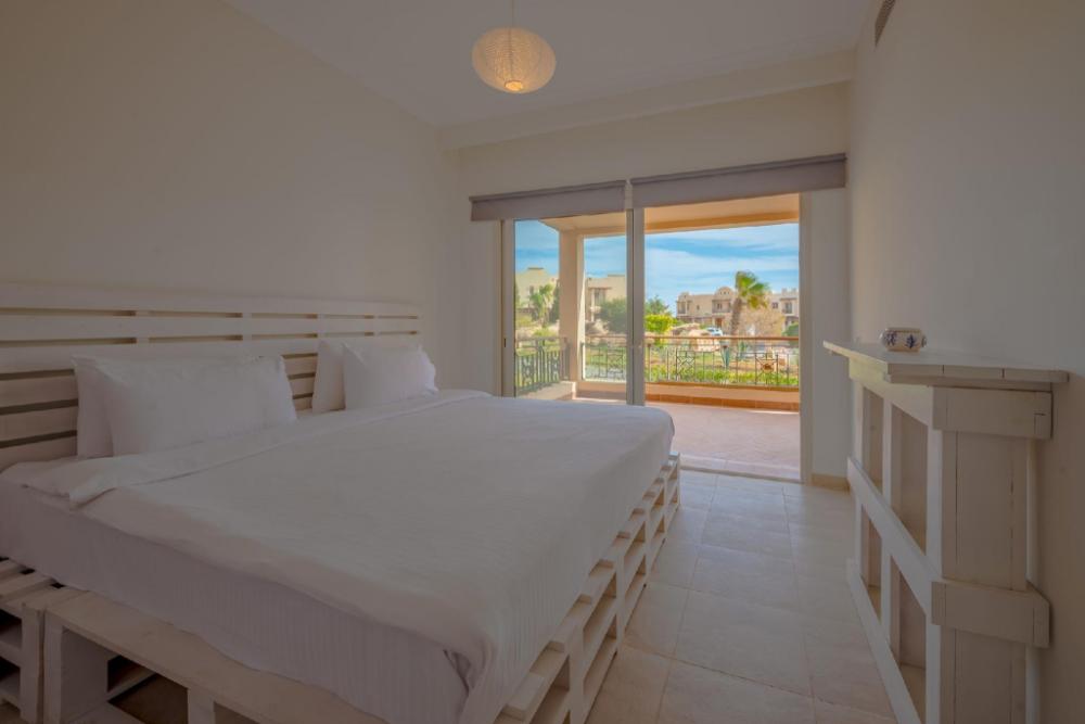 vesta luxury apt iii 2br golf