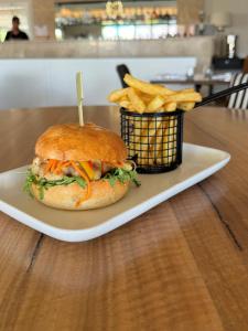 international hotel wagga wagga