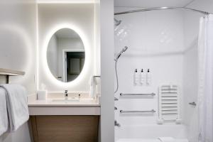 towneplace suites by marriott oconomowoc