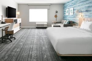 towneplace suites by marriott oconomowoc