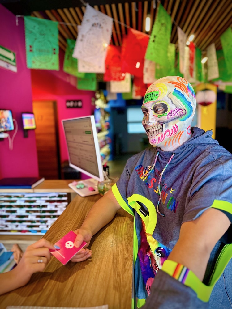 barrio downtown mexico city hostel