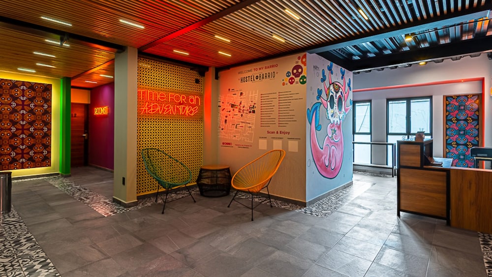 barrio downtown mexico city hostel