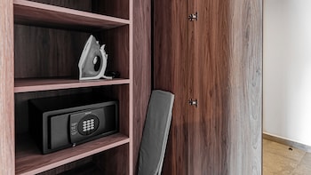 barrio downtown mexico city hostel