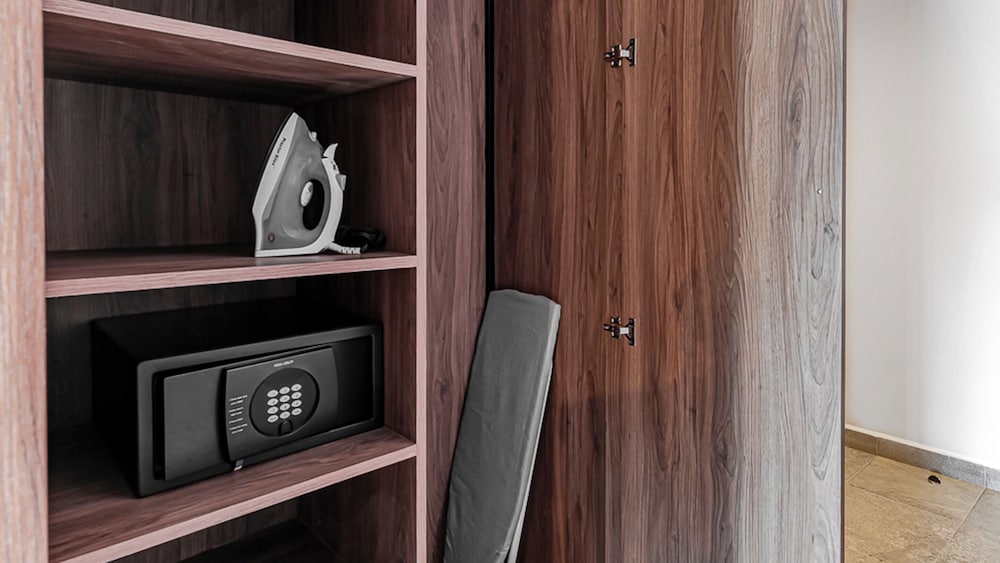 barrio downtown mexico city hostel