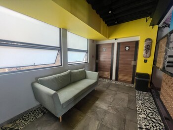 barrio downtown mexico city hostel