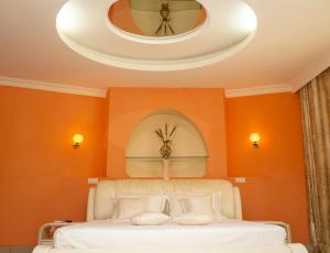 victory hotel and restaurant tulear
