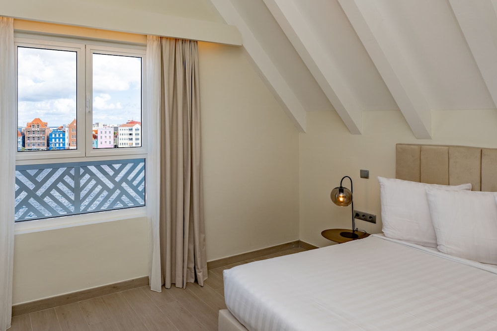 harbor hotel and casino curacao