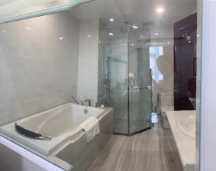 the shine 2 hotel and apartment