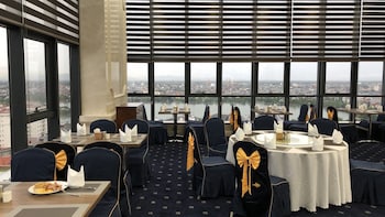 the shine 2 hotel and apartment