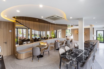 hatchao heritage beachfront resort