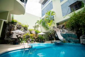 el dorado classic hotel