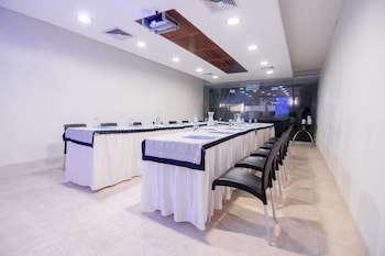 el dorado classic hotel