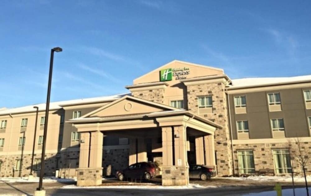 holiday inn express and suites thunder bay by ihg