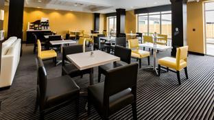 holiday inn express and suites thunder bay by ihg