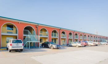 express inn gulf bank