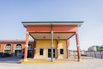 express inn gulf bank