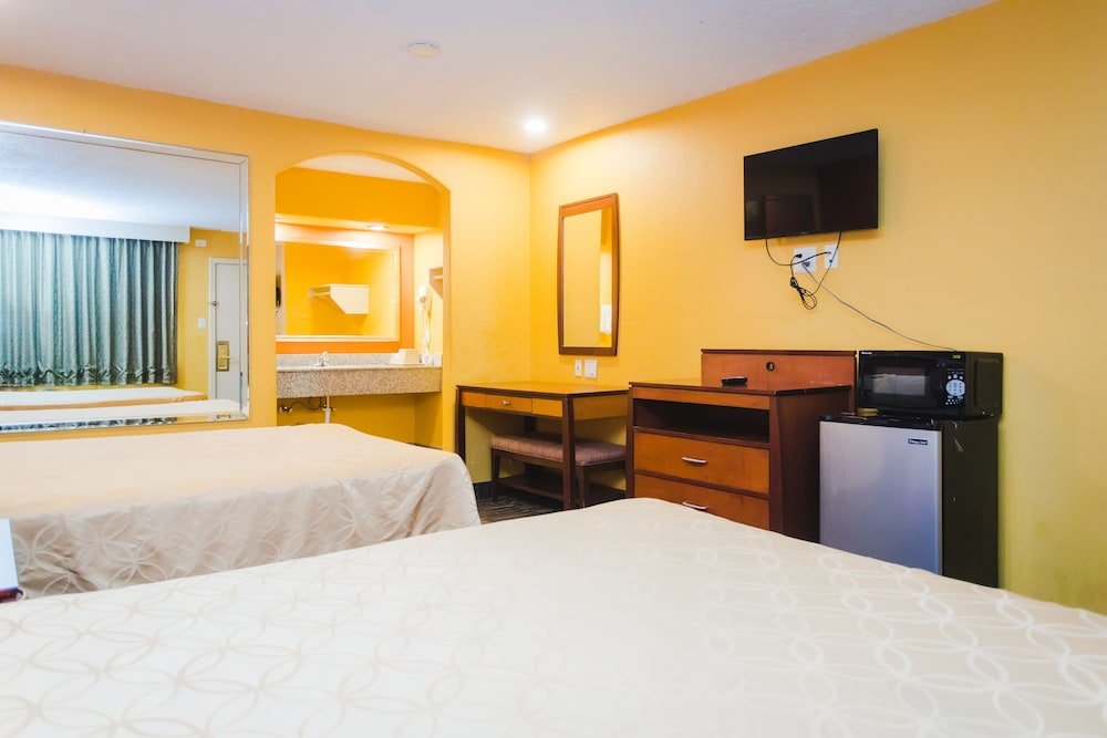 express inn gulf bank