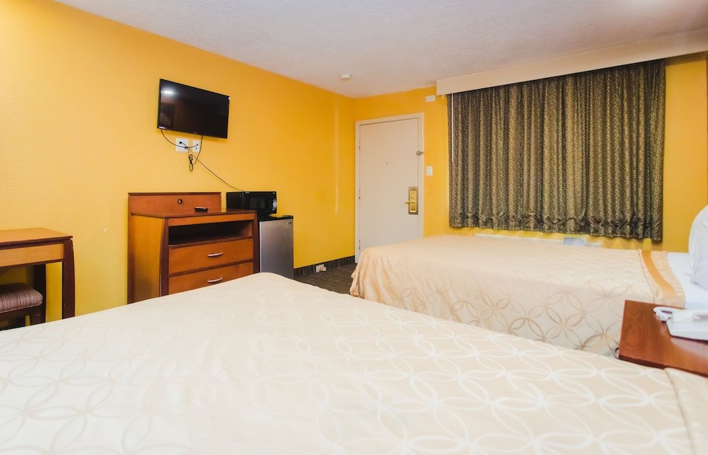 express inn gulf bank