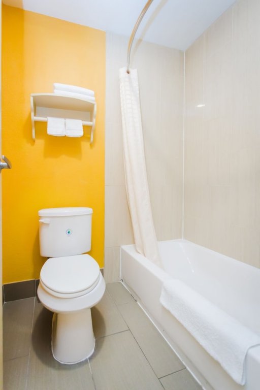 express inn gulf bank