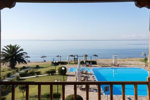 alkinoos beach hotel
