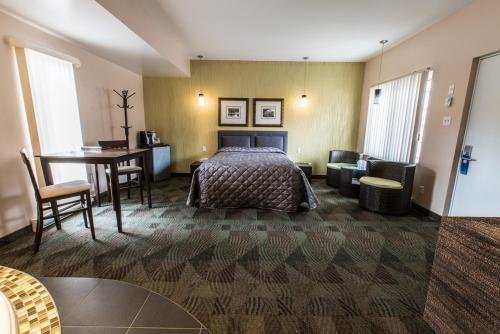 Falcon Motel Brossard,Champlain>>Brossard,2 star