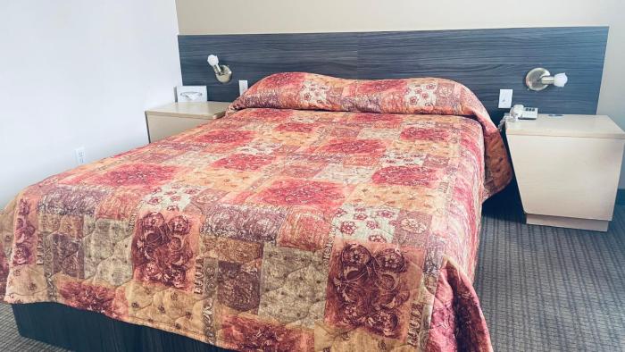 falcon motel brossard