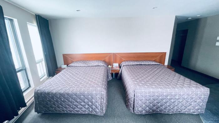 falcon motel brossard