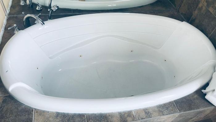 falcon motel brossard