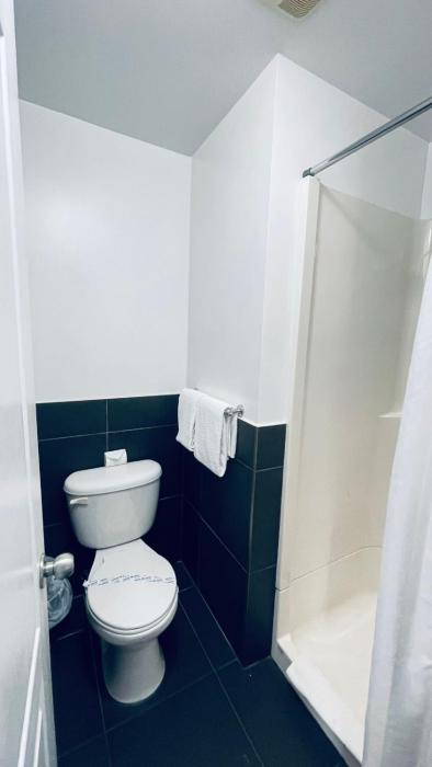 falcon motel brossard