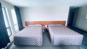 falcon motel brossard