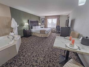 paradise inn and suites redwater