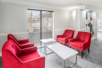 Motel 6 Dallas, Tx - Market Center,In Dallas,2 star