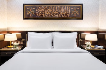pullman zamzam madina