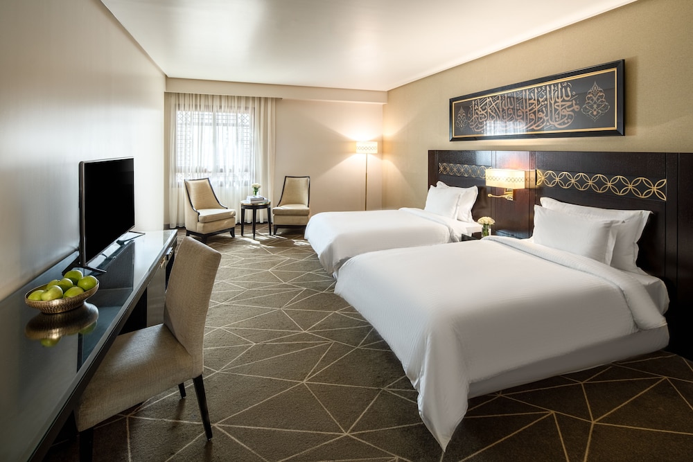 pullman zamzam madina