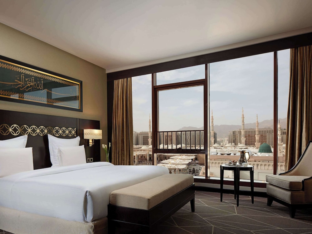 pullman zamzam madina