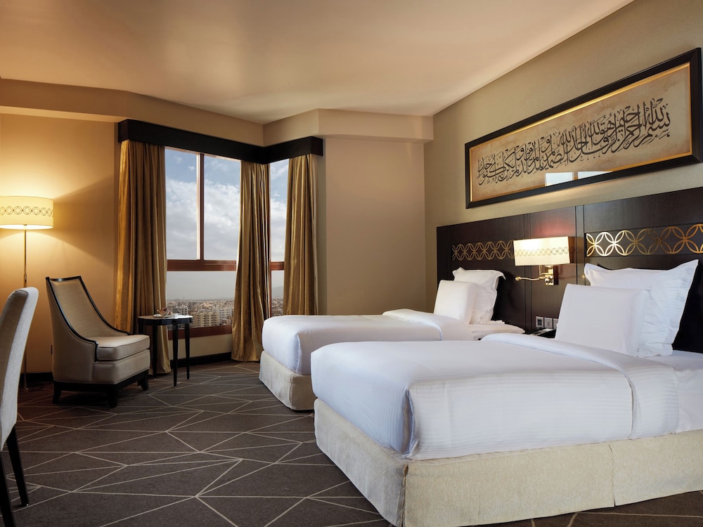 pullman zamzam madina