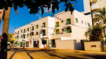 santa martha bungalows