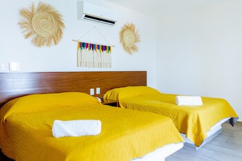 santa martha bungalows