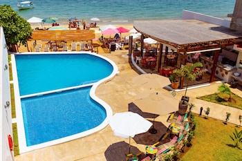 santa martha bungalows