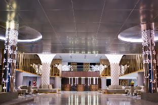 arshika bali sunset road