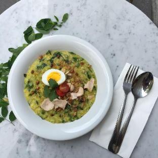 arshika bali sunset road