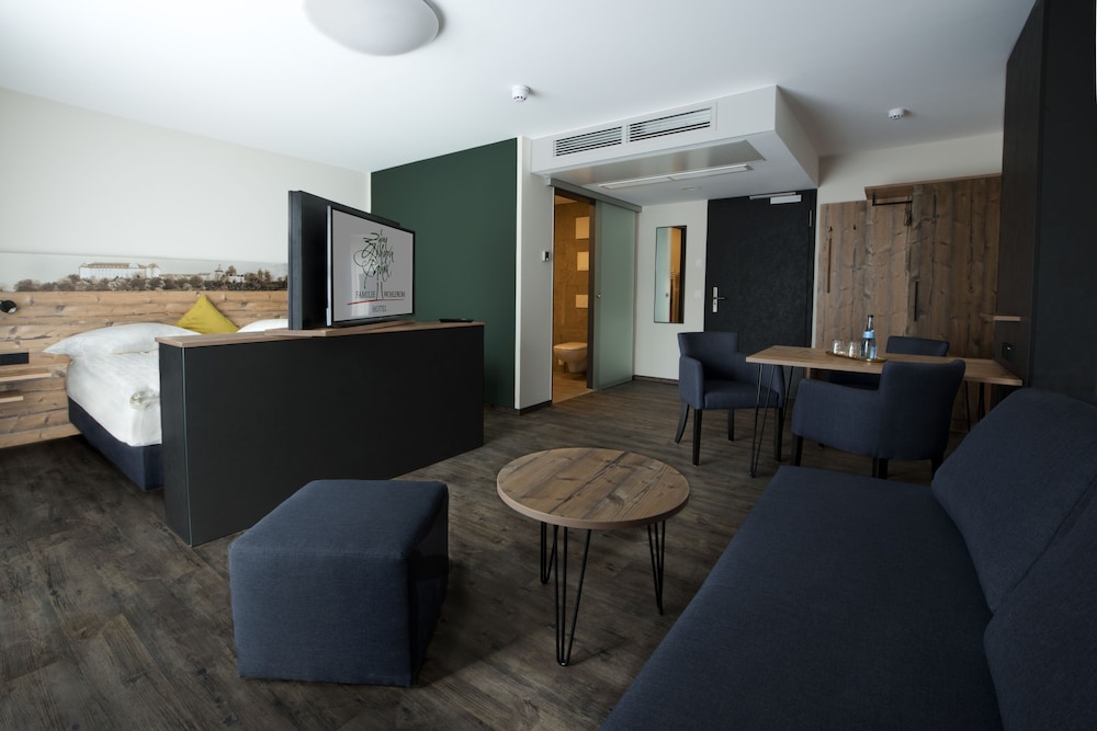 hotel zum grunen baum