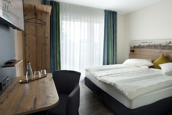 hotel zum grunen baum