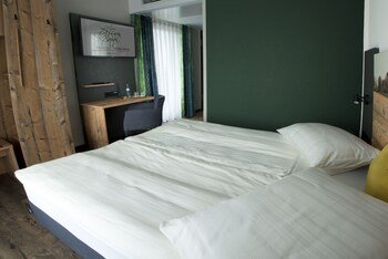 hotel zum grunen baum