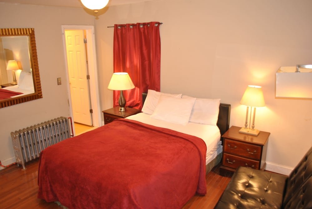 Motel House,United States Of America>>Newark,2 star