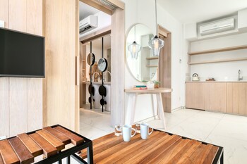 king jason protaras designed for adults by louis hotels